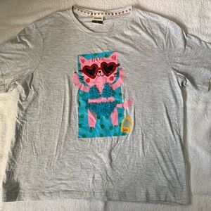 Sybilla XL Gray T-Shirt with Cat